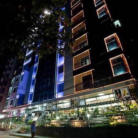 Well Park Residence Boutique Hotel & Suites Chittagong Exterior photo