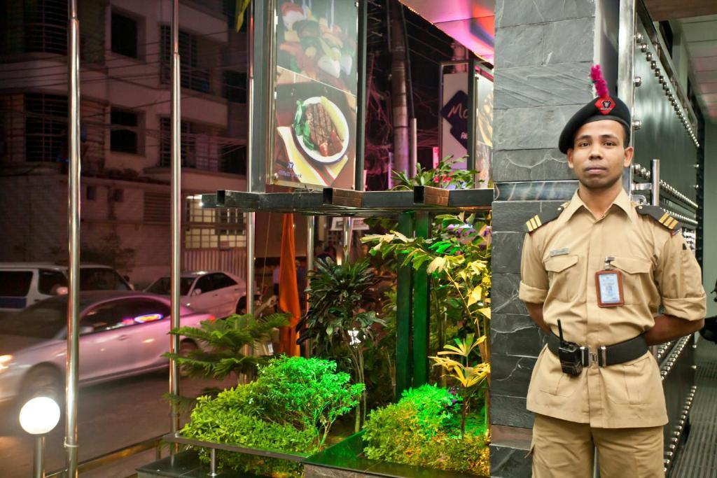 Well Park Residence Boutique Hotel & Suites Chittagong Exterior photo